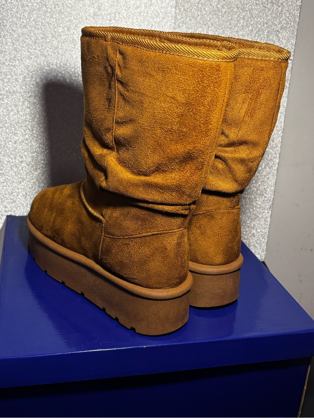 BRAND NEW! Women’s Brown Winter Boots🤎cute & comfy for the cold weather! - Picture 10 of 12